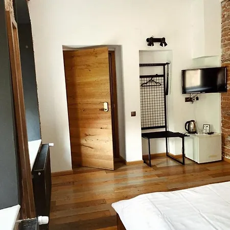 World Apartment *