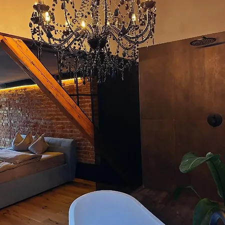 Apartment World *